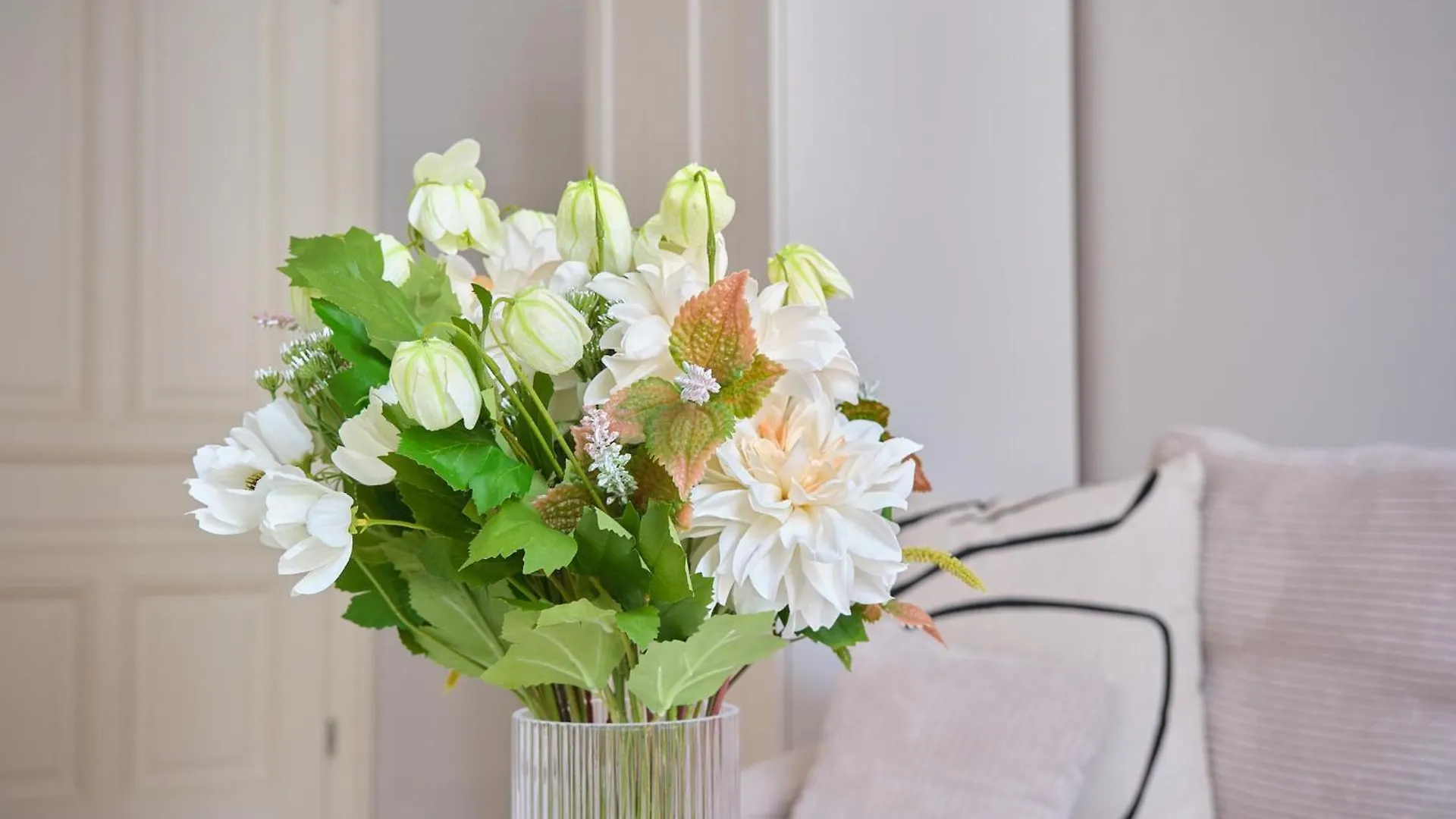 Chic Apartment - Near U3 Metro Vienna