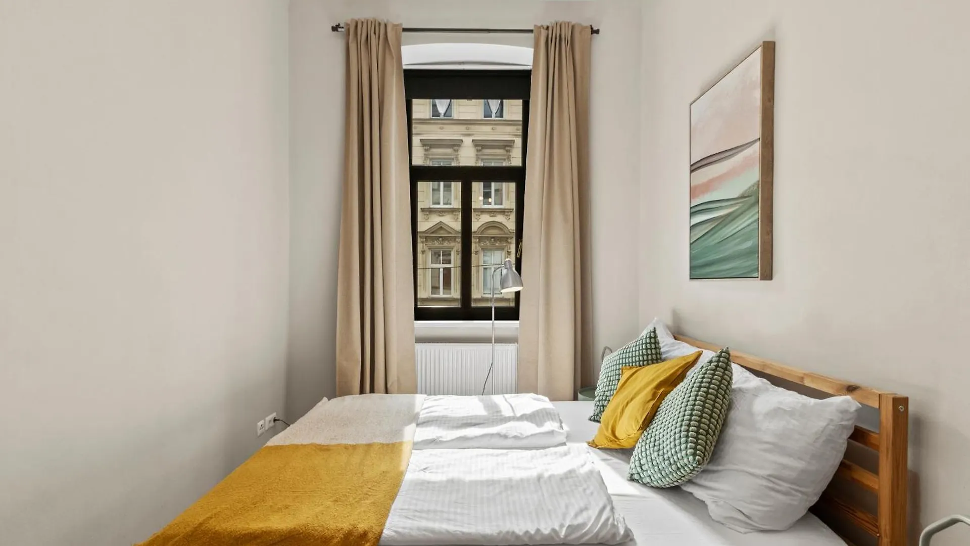 Chic Apartment - Near U3 Metro Vienna 0*,  Austria