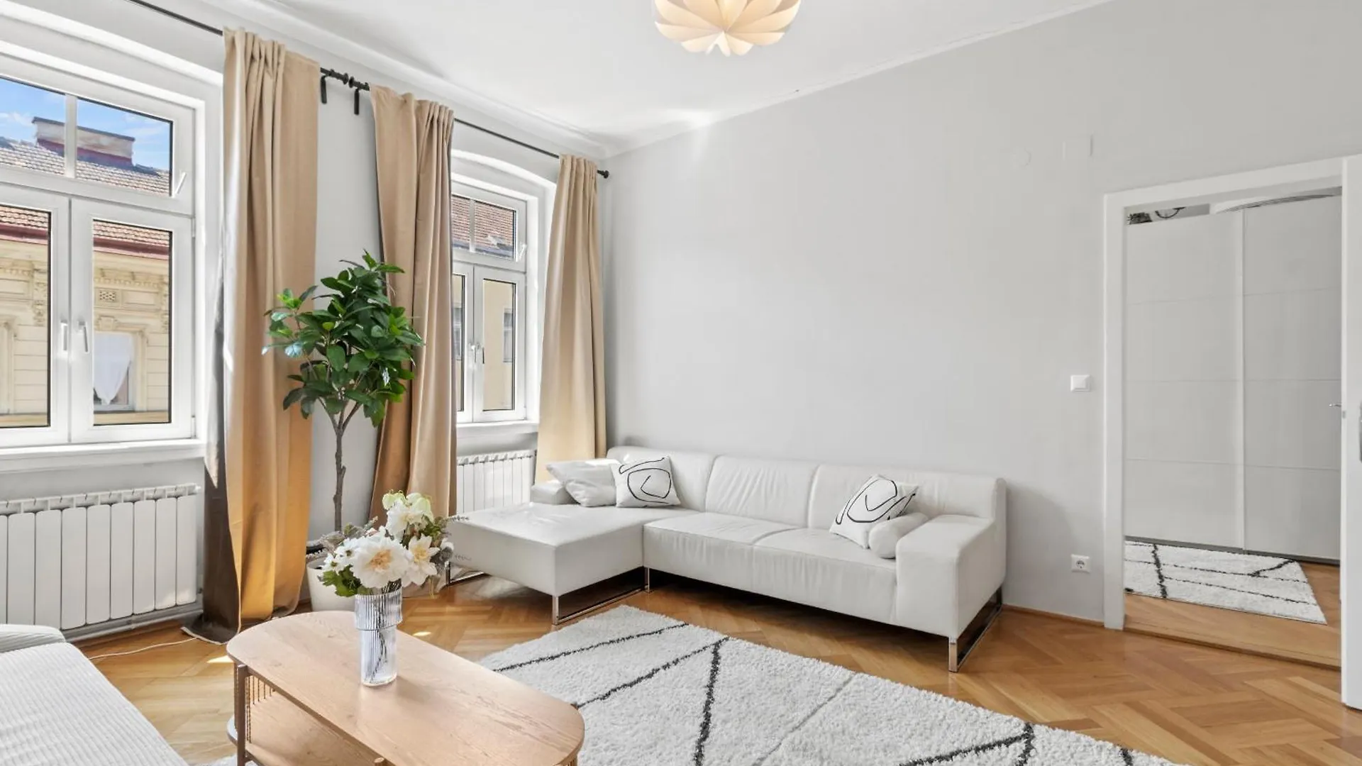Chic Apartment - Near U3 Metro Vienna